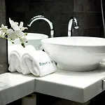 Bernat De So 3* Llivia