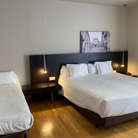 Hotell Bernat De So Llivia