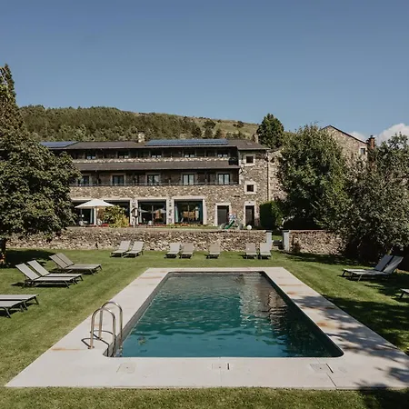 Hotel Bernat De So 3*