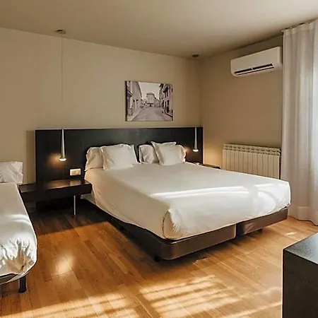 Bernat De So Hotel