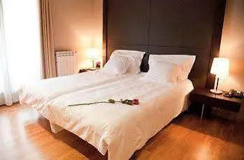 Bernat De So Hotel Llivia