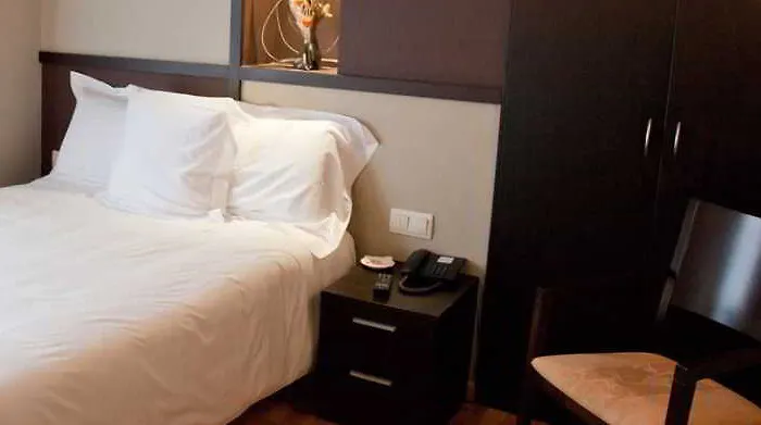 Bernat De So Hotel Llivia