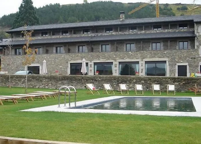Hotel Bernat De So 3*