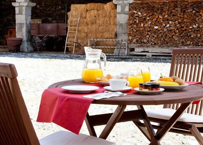 Bernat De So 3* Llivia