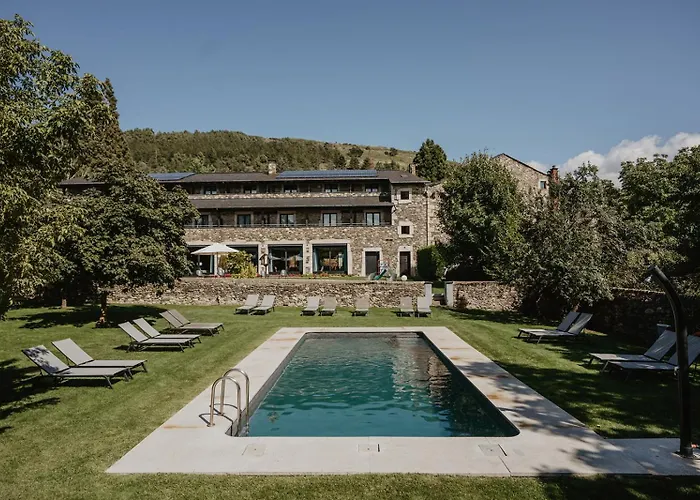 Hotel Bernat De So 3*