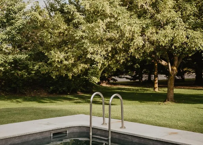 Bernat De So 3* Llivia