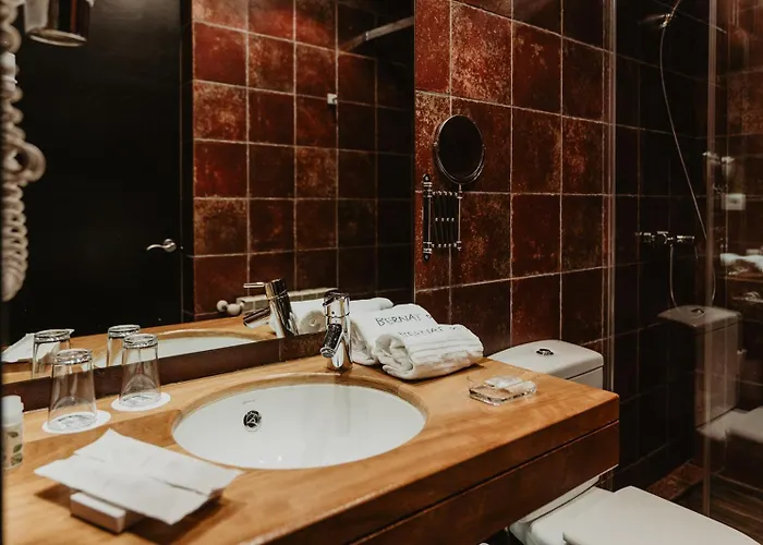 Bernat De So Hotel Llivia