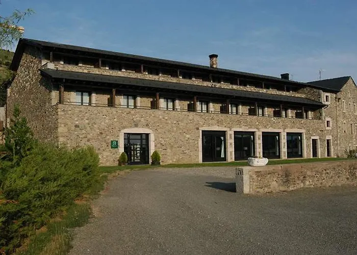 Bernat De So Hotel